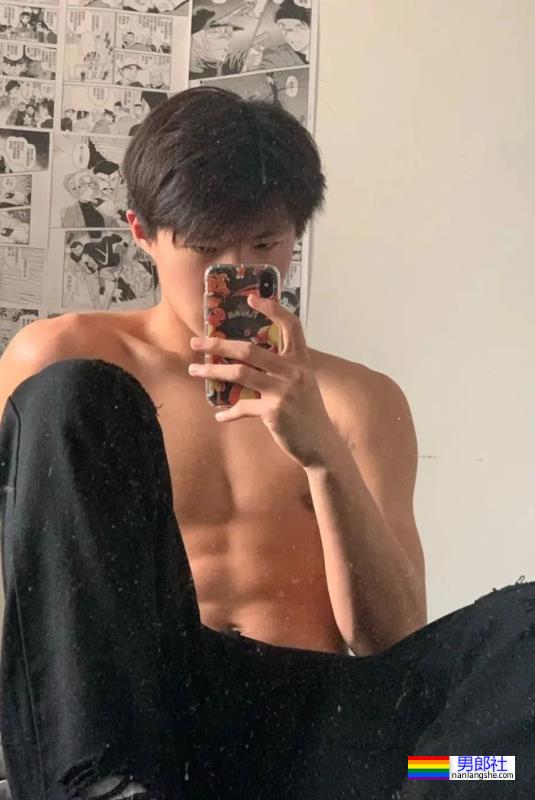 186CM 体育生 - 51虹马