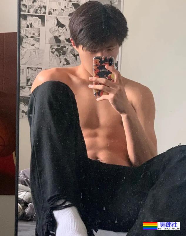 186CM 体育生 - 51虹马