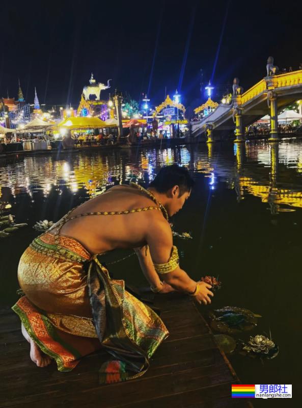 毛若懿最新硬照一览!如今网红帅哥都跑去西双版纳出片了? - 51虹马 毛若懿最新硬照一览!如今网红帅哥都跑去西双版纳出片了? - 51虹马