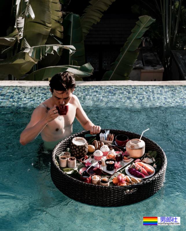 毛若懿最新硬照一览!如今网红帅哥都跑去西双版纳出片了? - 51虹马 毛若懿最新硬照一览!如今网红帅哥都跑去西双版纳出片了? - 51虹马