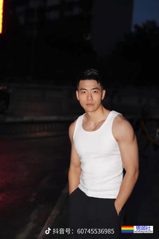 阳光鲜肉-51虹马