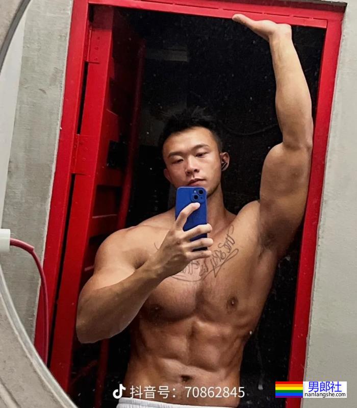 阳光鲜肉 - 51虹马