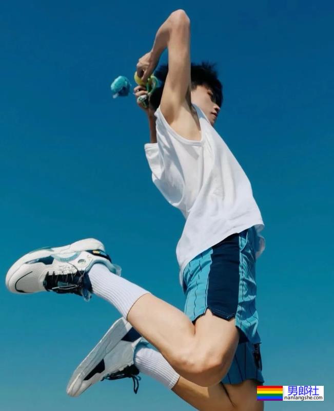 鲜肉弟弟，很清凉 - 51虹马