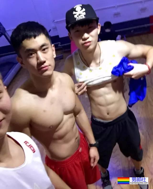 曾经星健身的“头牌”网红健身教练朱宦霖,如今变怎样了? - 51虹马 曾经星健身的“头牌”网红健身教练朱宦霖,如今变怎样了? - 51虹马