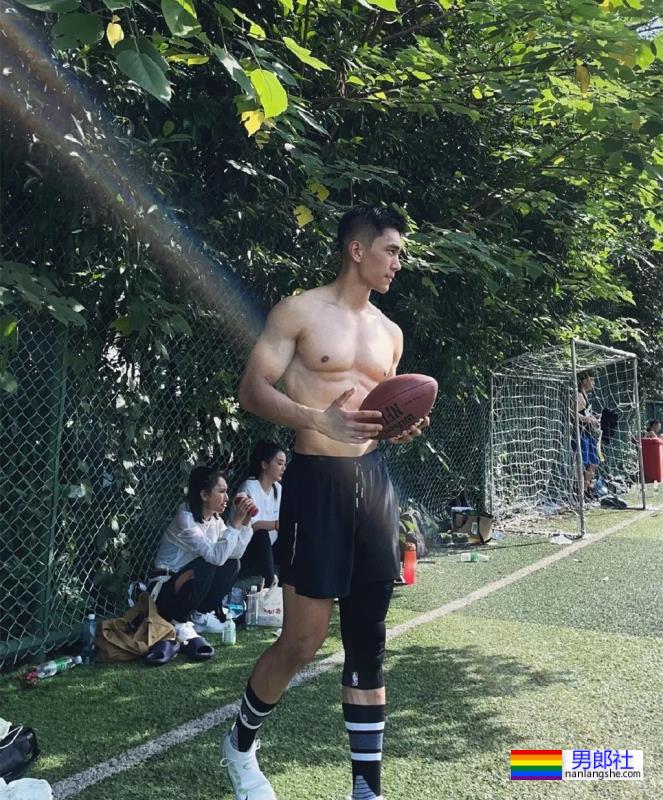 曾经星健身的“头牌”网红健身教练朱宦霖,如今变怎样了? - 51虹马 曾经星健身的“头牌”网红健身教练朱宦霖,如今变怎样了? - 51虹马