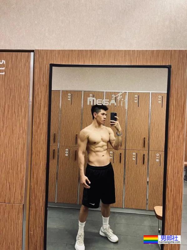 参加《非诚勿扰》被疯抢的西安体院男生,184CM的陕北汉子怎么样了呢? - 51虹马 参加《非诚勿扰》被疯抢的西安体院男生,184CM的陕北汉子怎么样了呢? - 51虹马