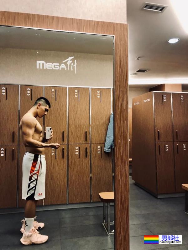 参加《非诚勿扰》被疯抢的西安体院男生,184CM的陕北汉子怎么样了呢? - 51虹马 参加《非诚勿扰》被疯抢的西安体院男生,184CM的陕北汉子怎么样了呢? - 51虹马