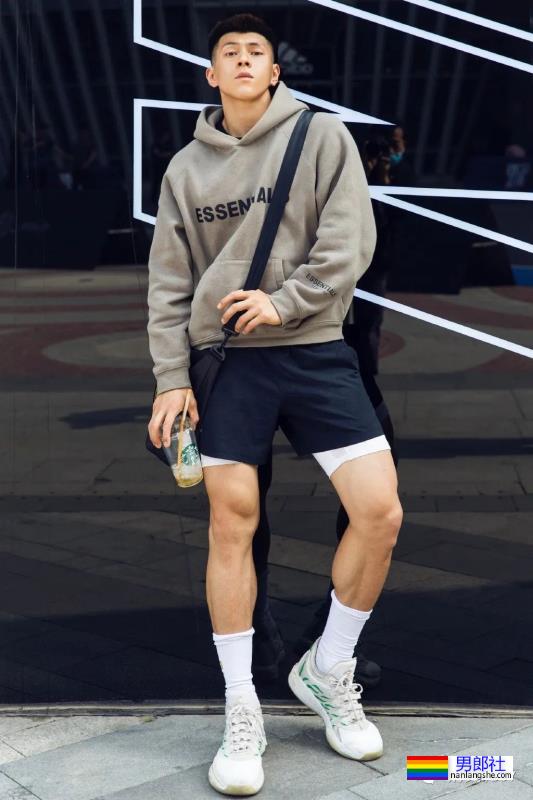 参加《非诚勿扰》被疯抢的西安体院男生,184CM的陕北汉子怎么样了呢? - 51虹马 参加《非诚勿扰》被疯抢的西安体院男生,184CM的陕北汉子怎么样了呢? - 51虹马