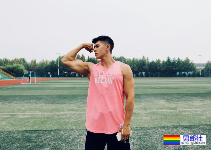 参加《非诚勿扰》被疯抢的西安体院男生,184CM的陕北汉子怎么样了呢? - 51虹马 参加《非诚勿扰》被疯抢的西安体院男生,184CM的陕北汉子怎么样了呢? - 51虹马