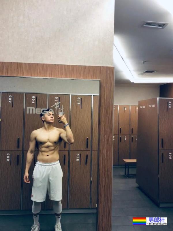 参加《非诚勿扰》被疯抢的西安体院男生,184CM的陕北汉子怎么样了呢? - 51虹马 参加《非诚勿扰》被疯抢的西安体院男生,184CM的陕北汉子怎么样了呢? - 51虹马