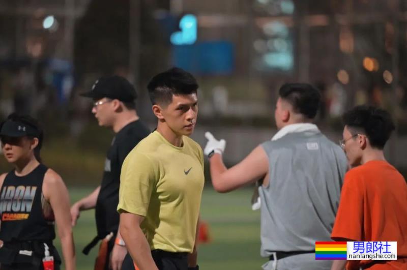 参加《非诚勿扰》被疯抢的西安体院男生,184CM的陕北汉子怎么样了呢? - 51虹马 参加《非诚勿扰》被疯抢的西安体院男生,184CM的陕北汉子怎么样了呢? - 51虹马