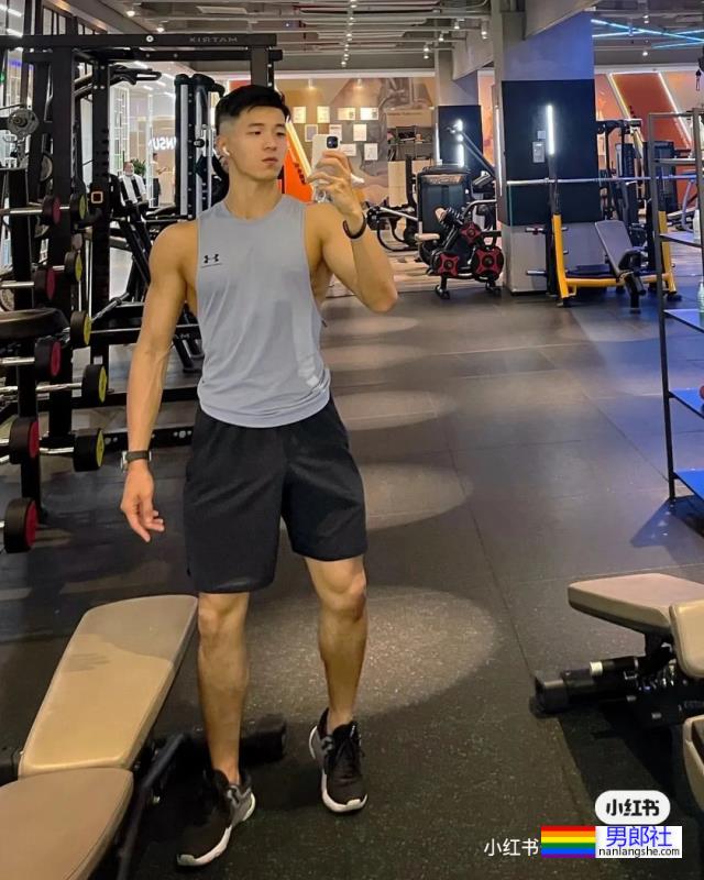 四位男孩 - 51虹马