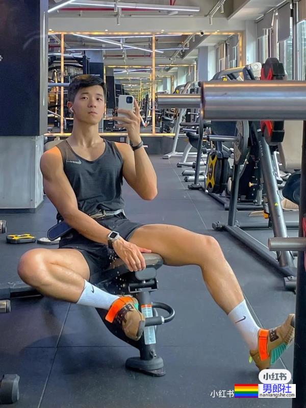 四位男孩 - 51虹马