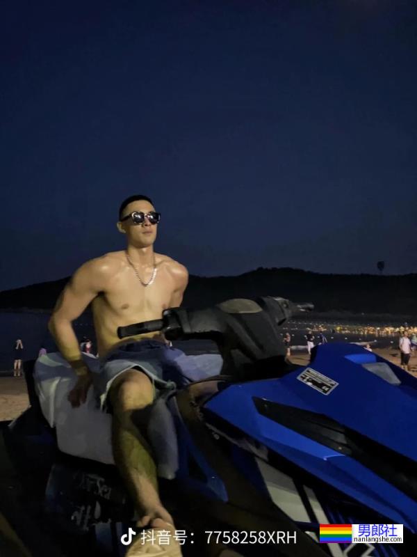 四位男孩 - 51虹马