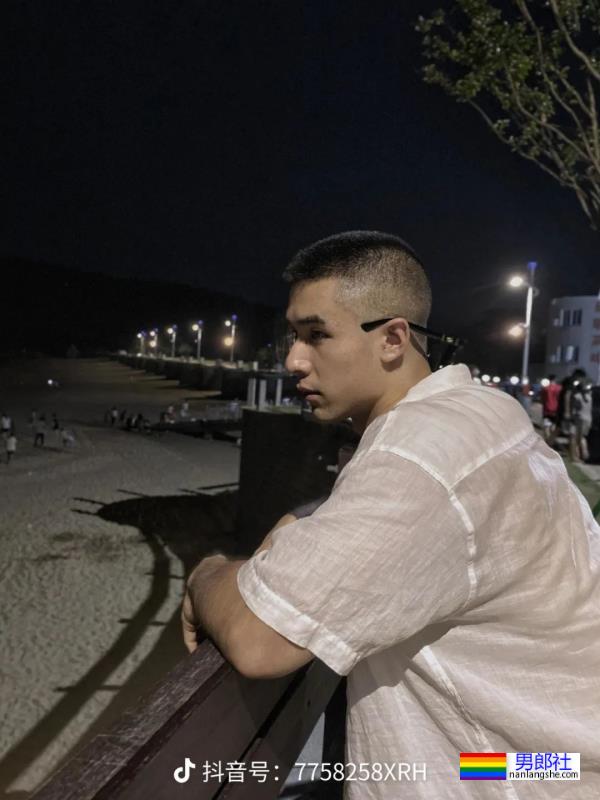 四位男孩 - 51虹马