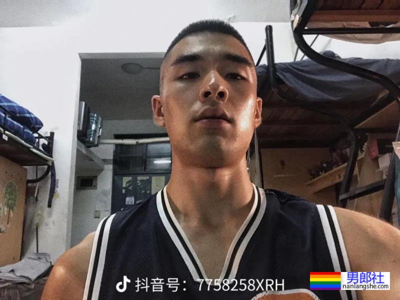 四位男孩 - 51虹马