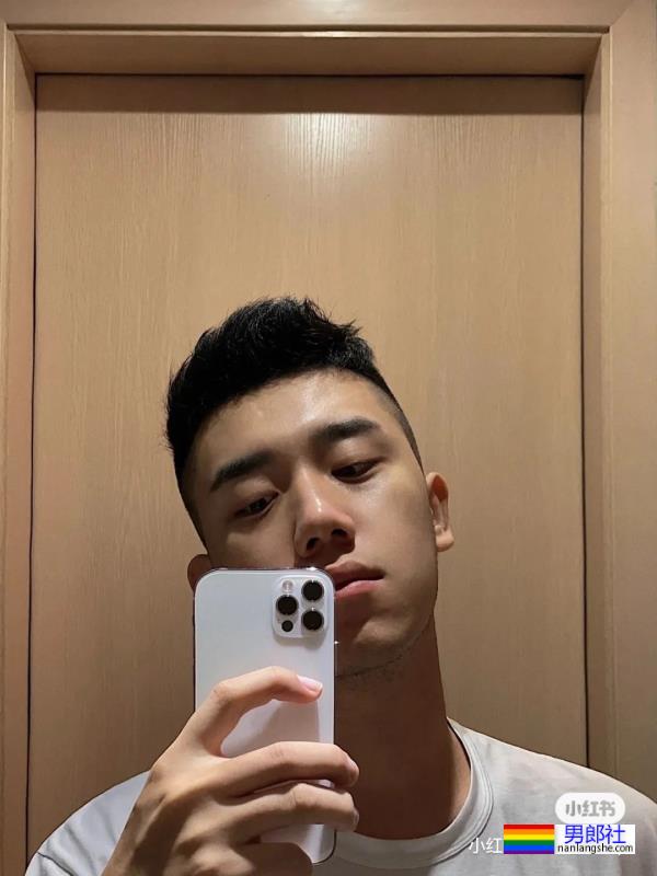 四位男孩 - 51虹马