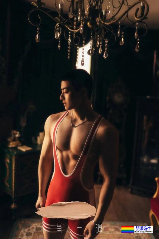 肖一遣最新写真绝了，这摔跤服小哥谁看了能抵抗得了！-51虹马