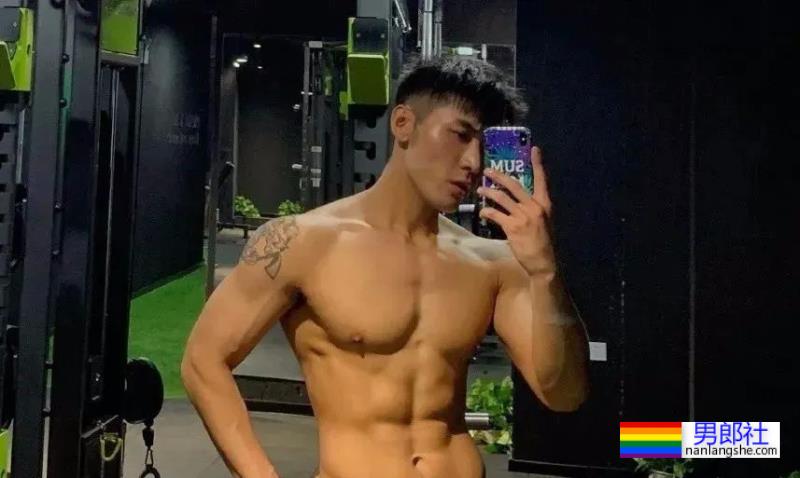 灰裤子东北小哥,身高186CM,太帅了! - 51虹马 灰裤子东北小哥,身高186CM,太帅了! - 51虹马