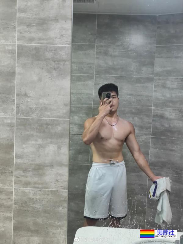 帅气小哥 - 51虹马