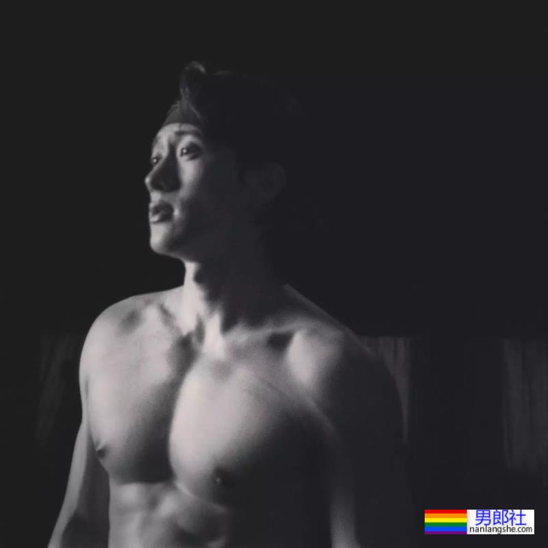 身高189cm的大长腿肌肉帅哥 - 51虹马