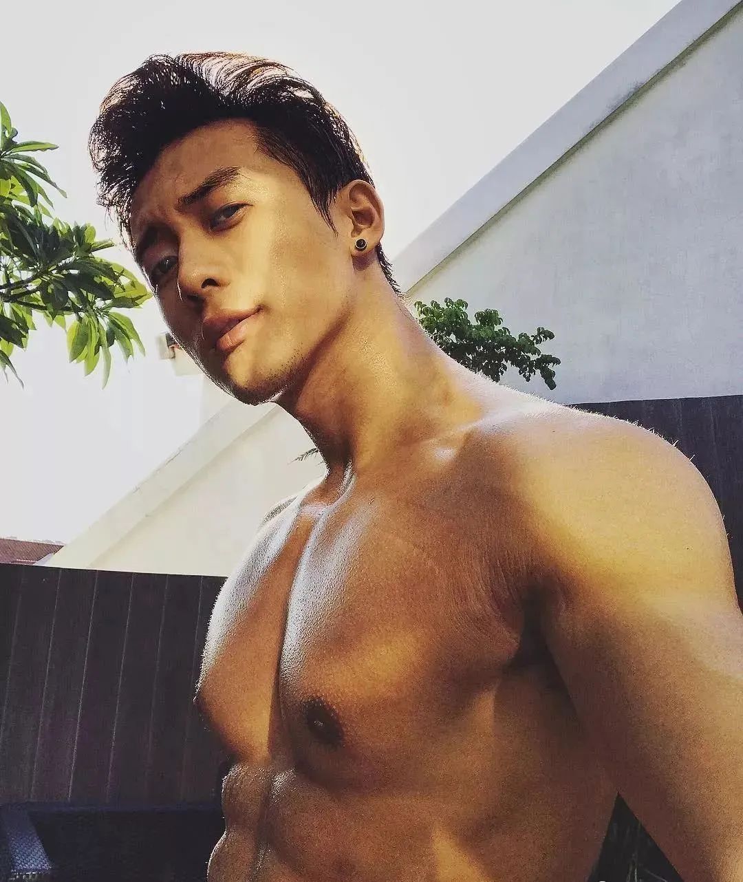 身高189cm的大长腿肌肉帅哥 - 51虹马