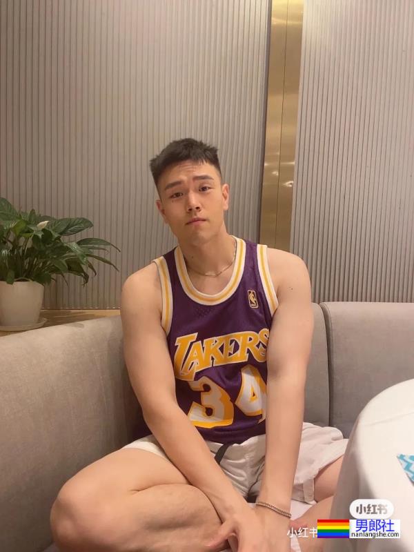 可爱小生 - 51虹马