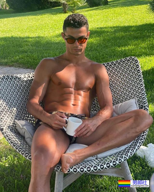 C罗竟然往那里注射肉毒？？这得多疼啊…… - 51虹马