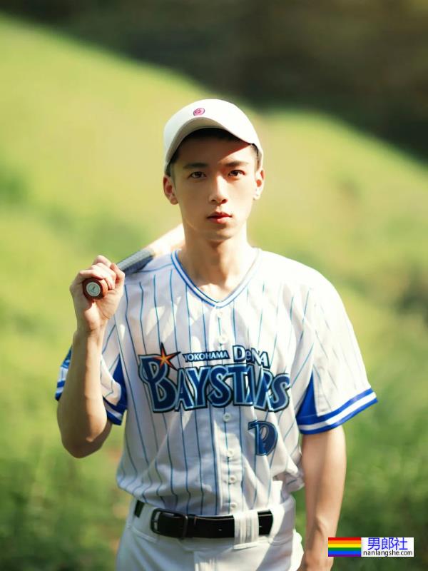 徐维森的写真 不止肌肉男！ - 51虹马