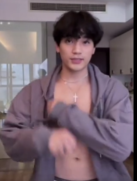 可爱的面庞配上健硕的肌肉,爱了-51虹马