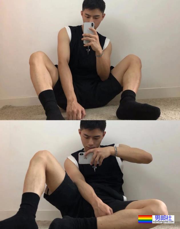 白袜运动小哥哥 - 51虹马