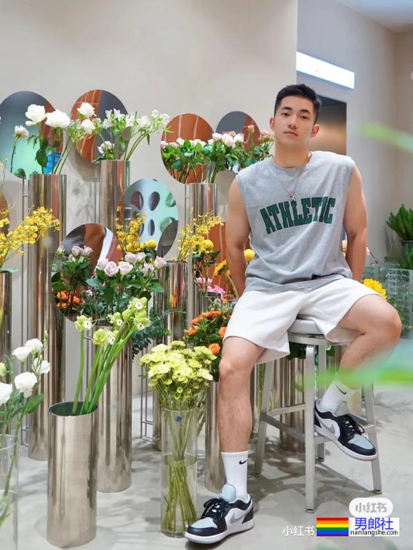 白衣少年-51虹马