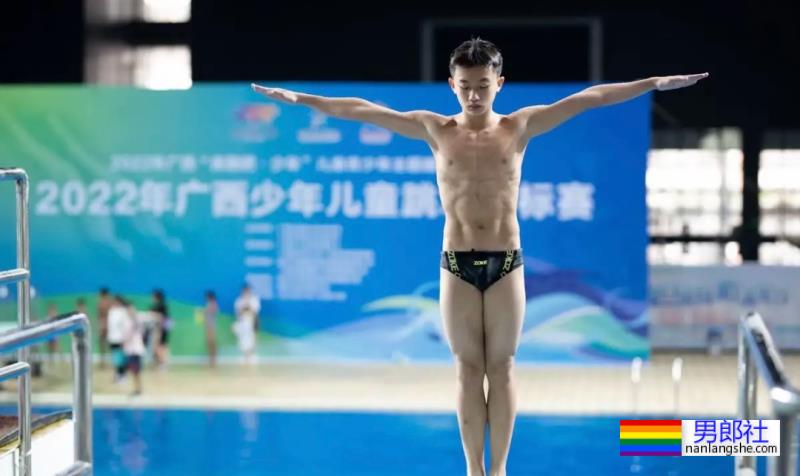 2022广西跳水比赛上的少年，发育太好了 - 51虹马