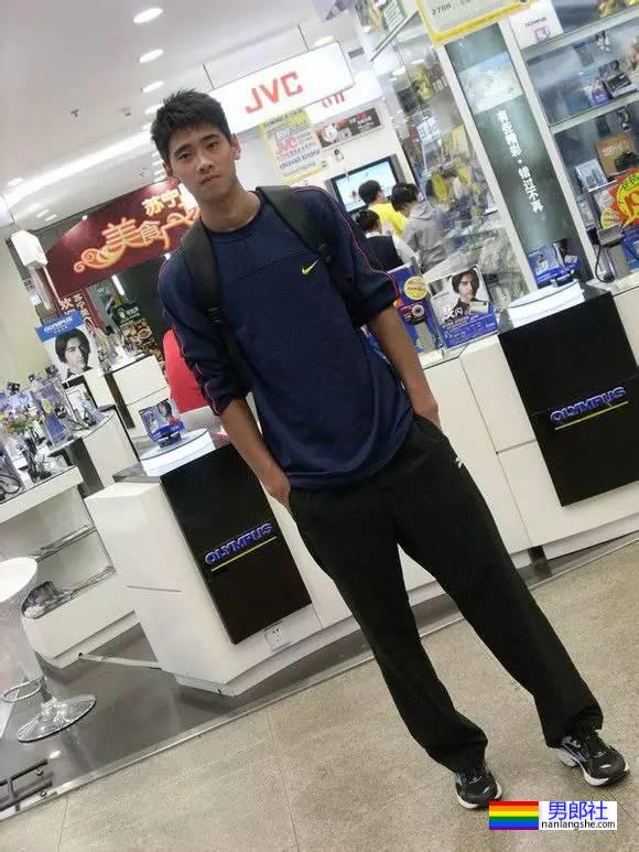 十年首胜伊朗，中国男排第一帅哥不允许你们不知道！ - 51虹马