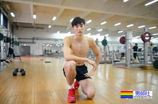 十年首胜伊朗，中国男排第一帅哥不允许你们不知道！ - 51虹马