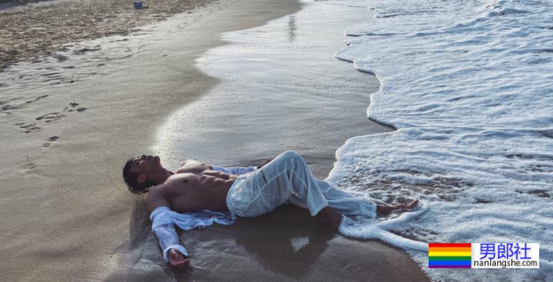 这群西装革履的《绝对男人》,一整个爱住了! - 51虹马 这群西装革履的《绝对男人》,一整个爱住了! - 51虹马