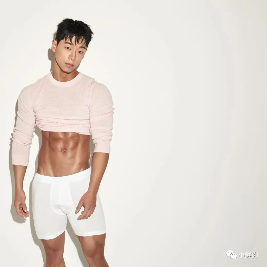 肉壮小哥拍浴巾写真火了,也太让人抵抗不了吧! - 51虹马 肉壮小哥拍浴巾写真火了,也太让人抵抗不了吧! - 51虹马