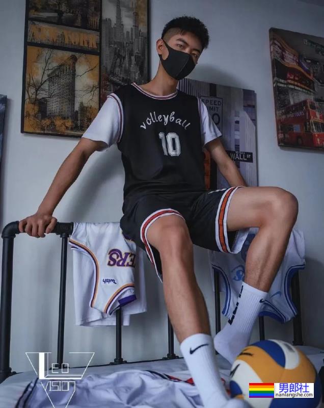 白袜体育生 - 51虹马