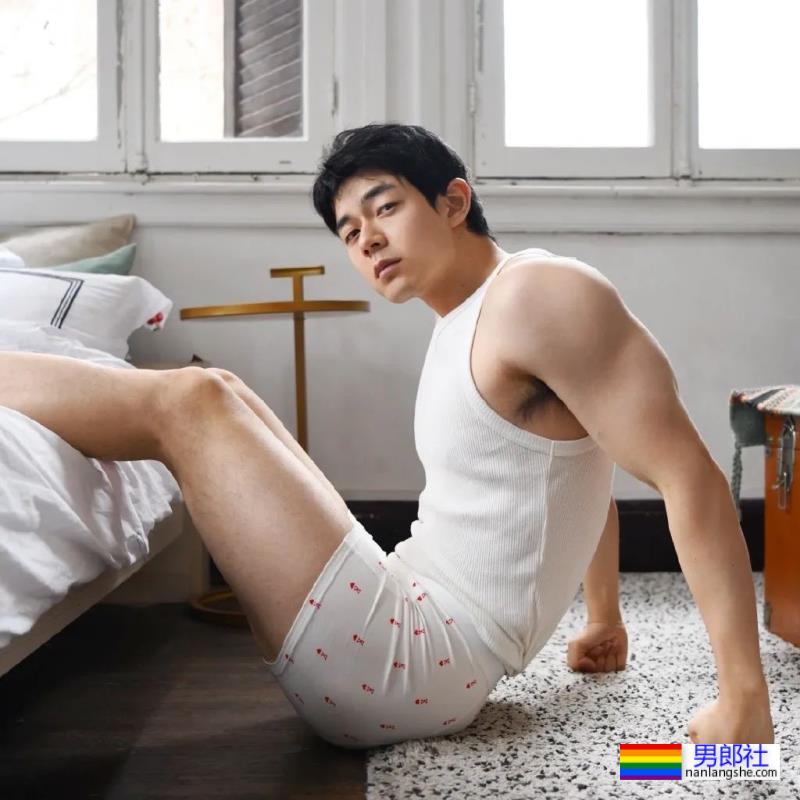 与毛若懿一起合拍的网红小哥扒到了!这才是公零天花板? - 51虹马 与毛若懿一起合拍的网红小哥扒到了!这才是公零天花板? - 51虹马