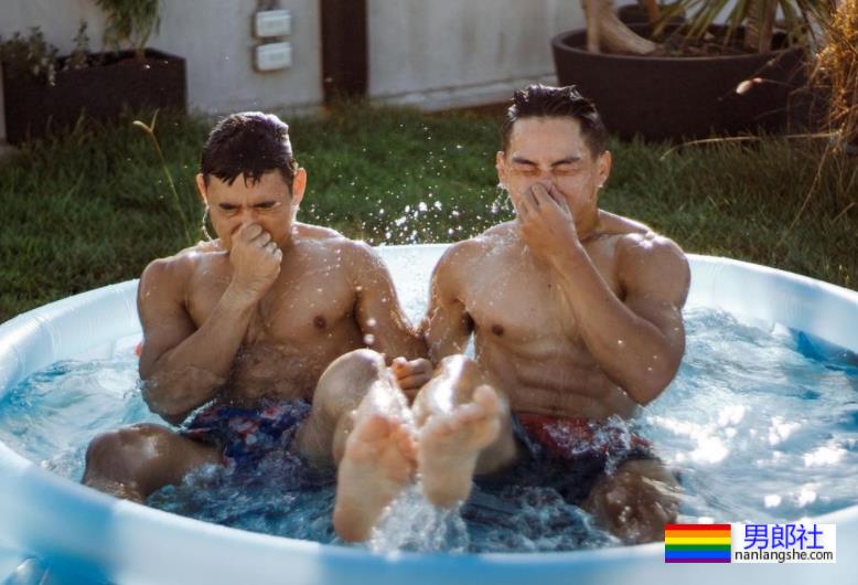 柔道体育生居然和队友在一起了！网友：我要加入他们！ - 51虹马