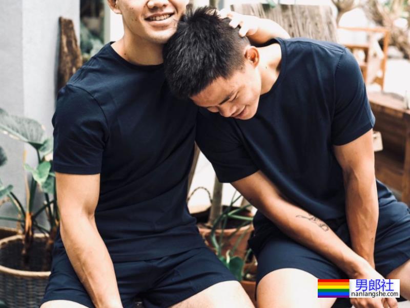 柔道体育生居然和队友在一起了！网友：我要加入他们！ - 51虹马