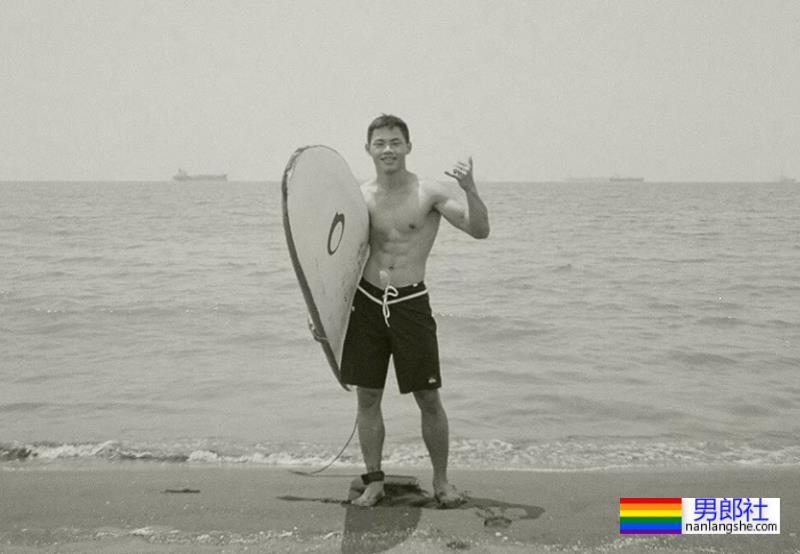 柔道体育生居然和队友在一起了！网友：我要加入他们！ - 51虹马