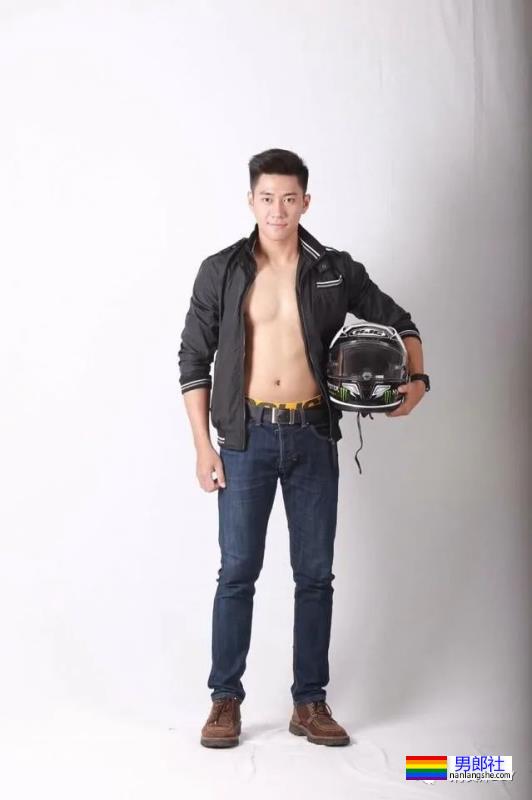 泰国先生又肥又土靠潜规则获胜?如今变这么帅还拍片了! - 51虹马 泰国先生又肥又土靠潜规则获胜?如今变这么帅还拍片了! - 51虹马