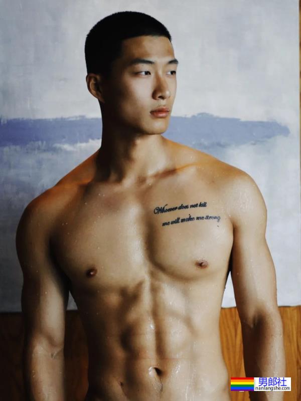 大理大学田径体育生,穿连体紧身服真好看! - 51虹马 大理大学田径体育生,穿连体紧身服真好看! - 51虹马