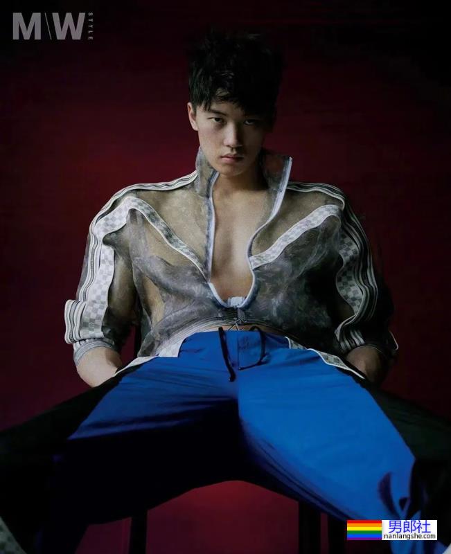 汪顺晒最新泳裤训练照，网友直呼：这是我免费就能看的吗？ - 51虹马