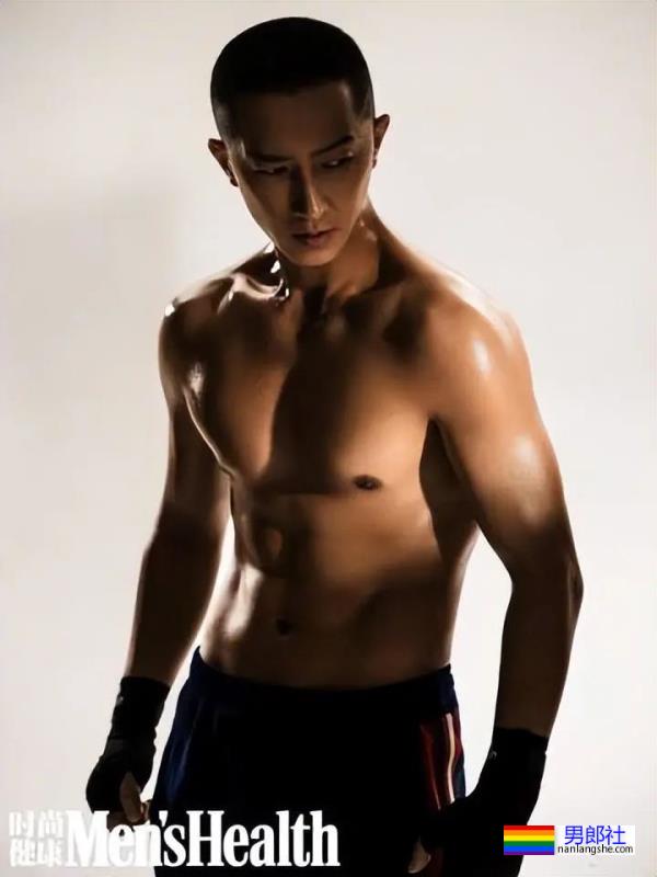 韩庚拍过寸头黑皮肌肉男色写真，网友为何嫌他油腻？ - 51虹马