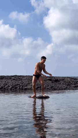 这个户外体训的翘屁帅哥找到了!他真的很爱秀臀…… - 51虹马 这个户外体训的翘屁帅哥找到了!他真的很爱秀臀…… - 51虹马