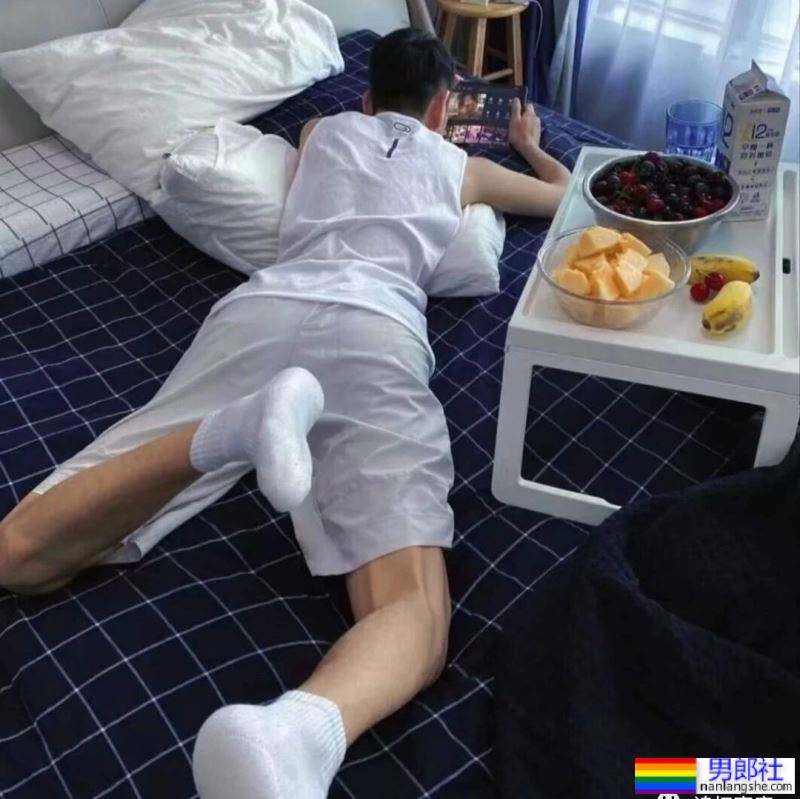 197CM的吉林篮球体育生，东北寸头男人又痞又欲 - 51虹马