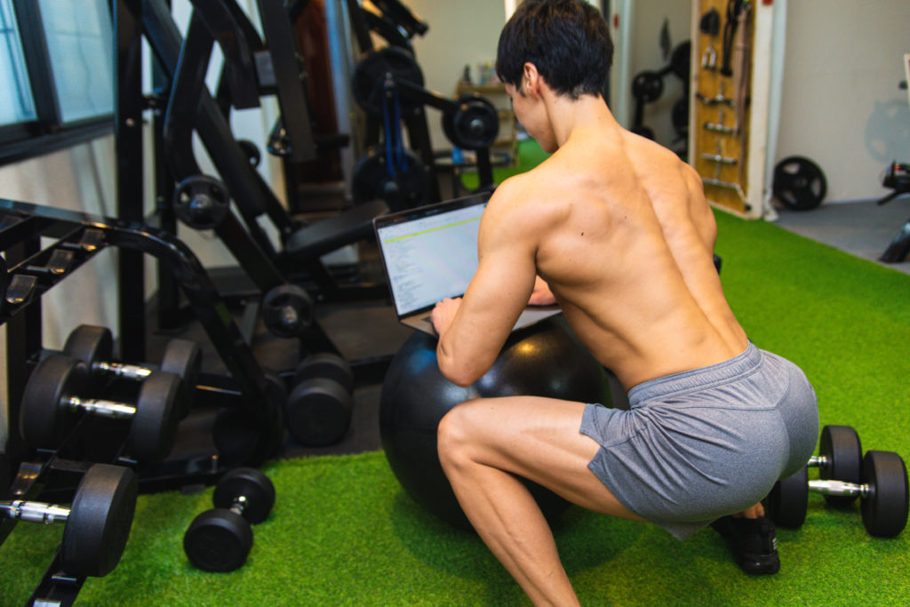 应该怎么舔？ 护花使者必学的 6 招吻菊技巧 - 51虹马