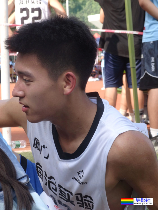 04年的厦门钻石高中体育生，这神仙颜值！-51虹马